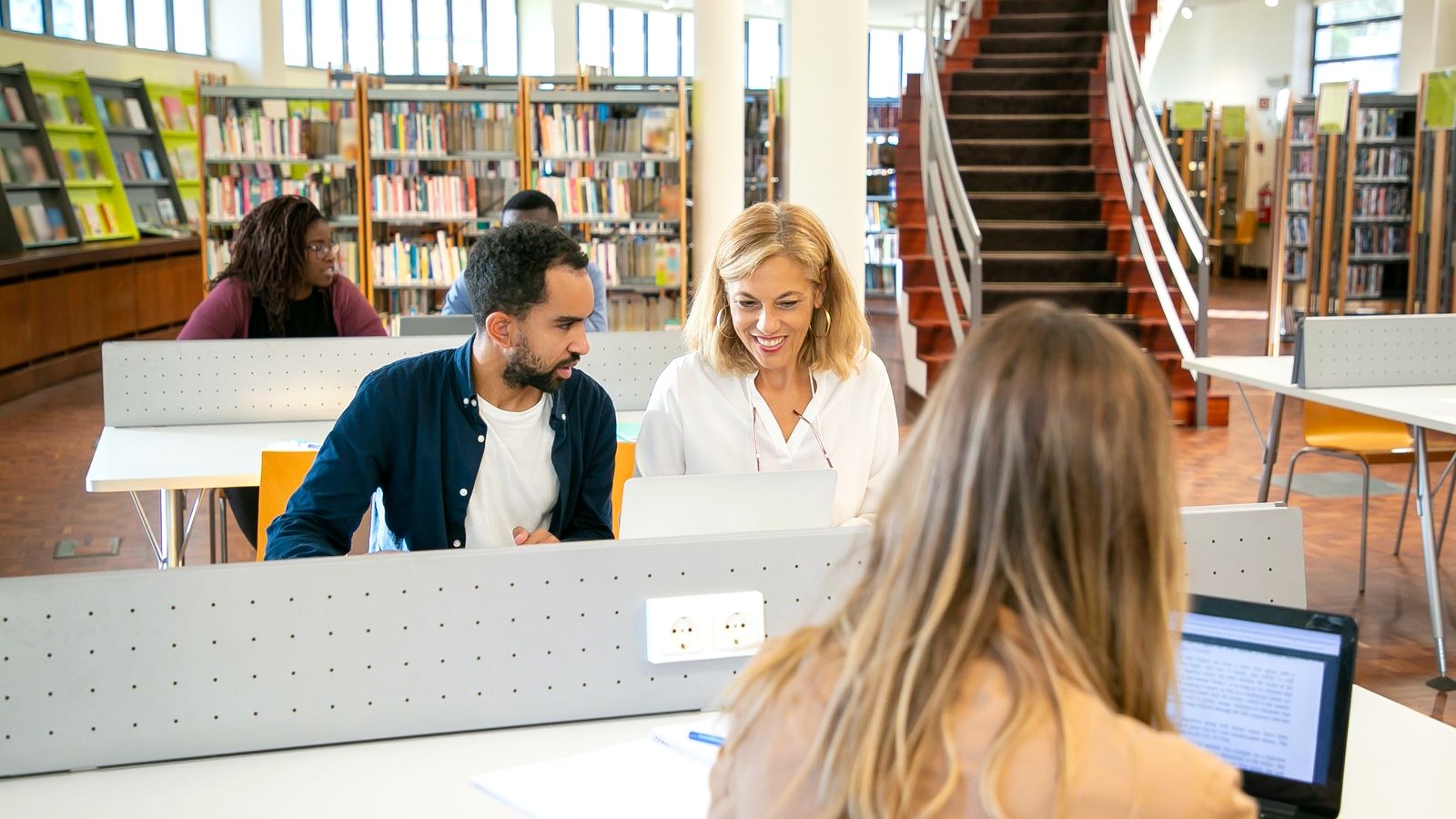 UK Pathway Scholarships: Kaplan Progression Scholarships 2027–28